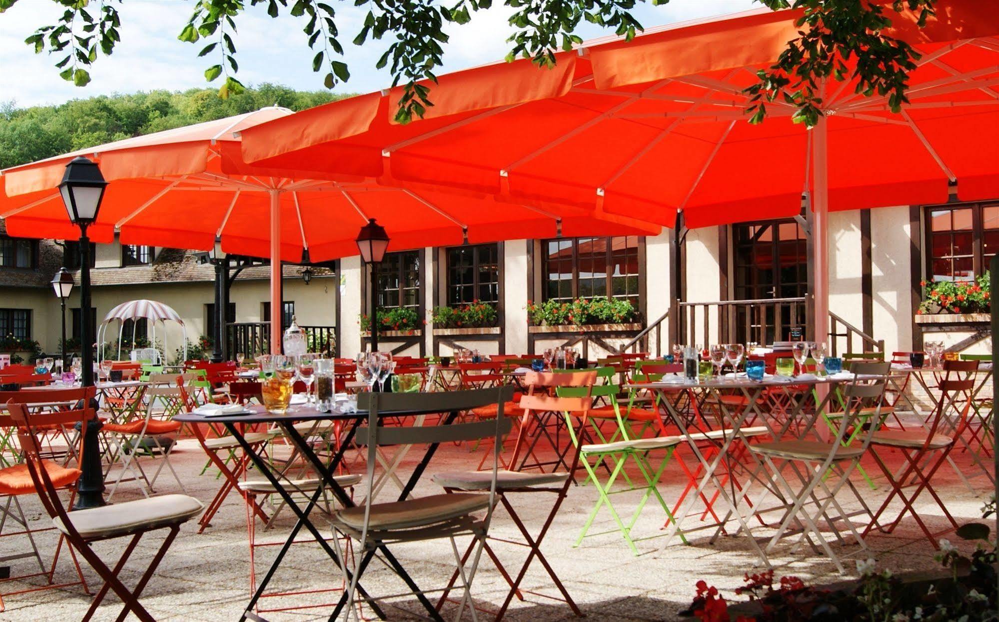 Les Canisses Saint-Pierre-la-Garenne Zewnętrze zdjęcie